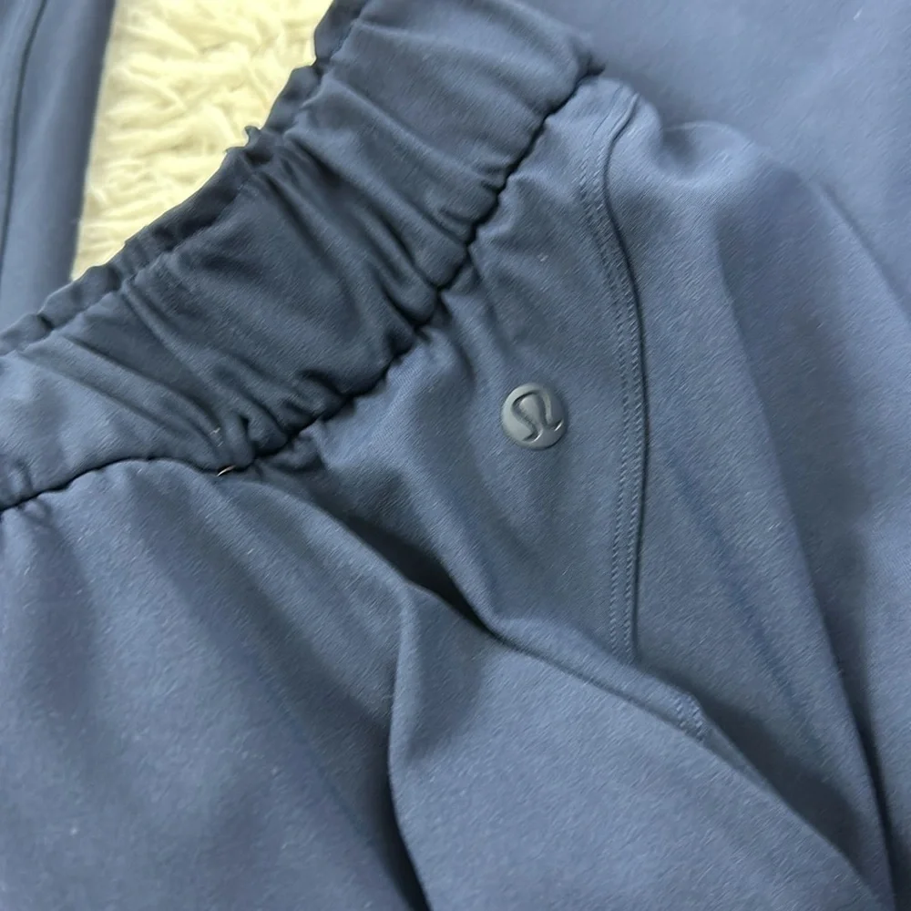 Lululemon Keep Moving Pant 7/8 High-Rise True Navy